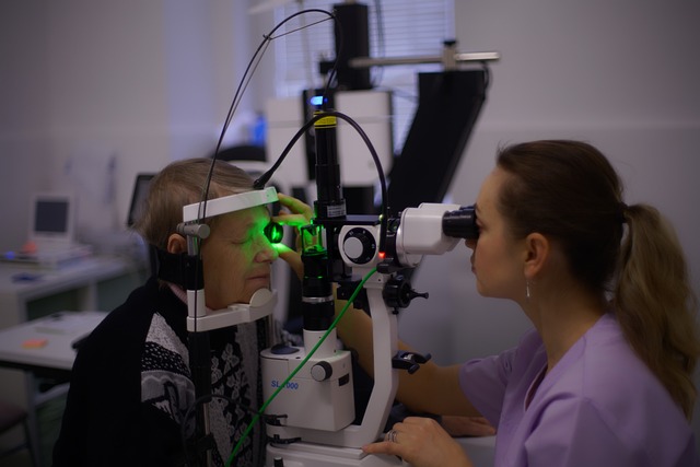 Czy okulista przepisuje receptę na okulary? Czy okulista przepisuje receptę na okulary?
